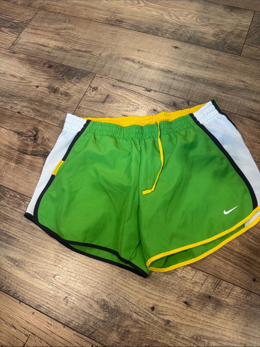 Nike dry fit running shorts M